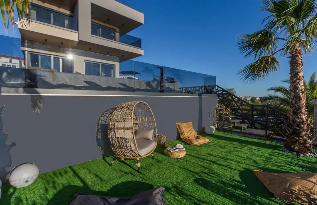 Villa Vie-1
